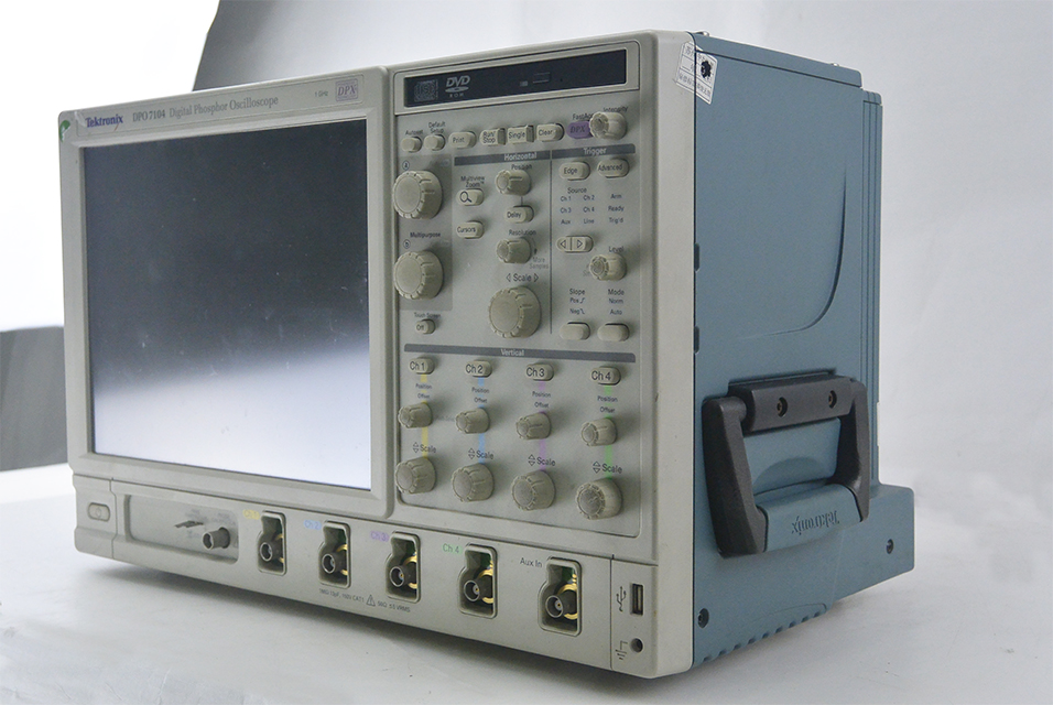 Tektronix DPO7104 Digital Phosphor Oscilloscopes - Buy Tektronix